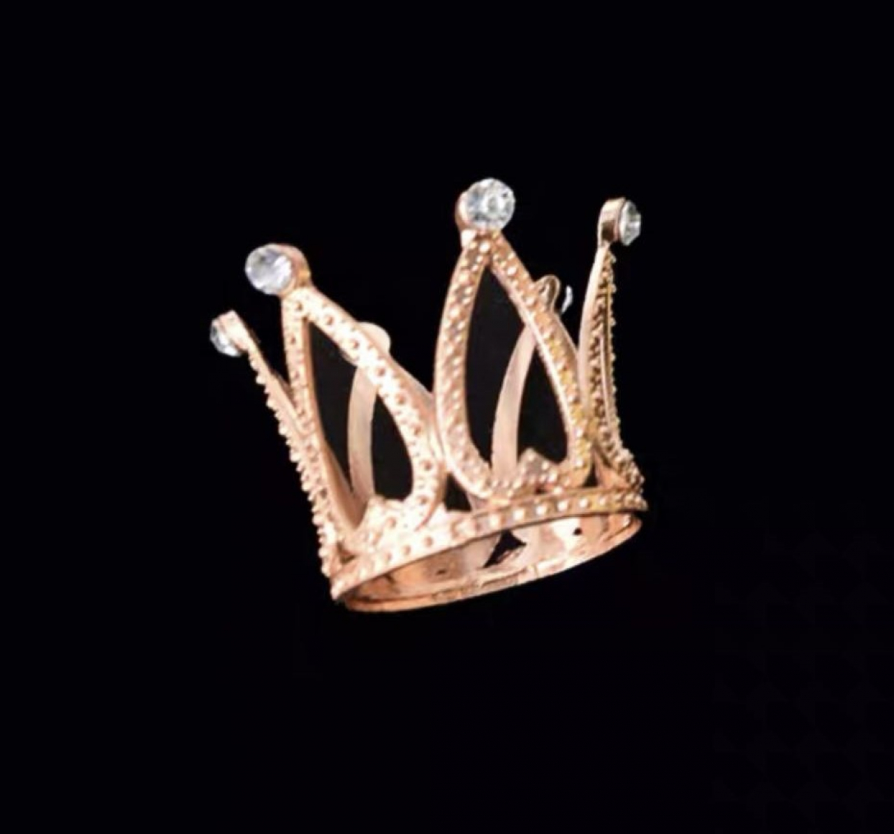 Korona műanyag dísz mini - Arany - 3,2cm x 3,4cm