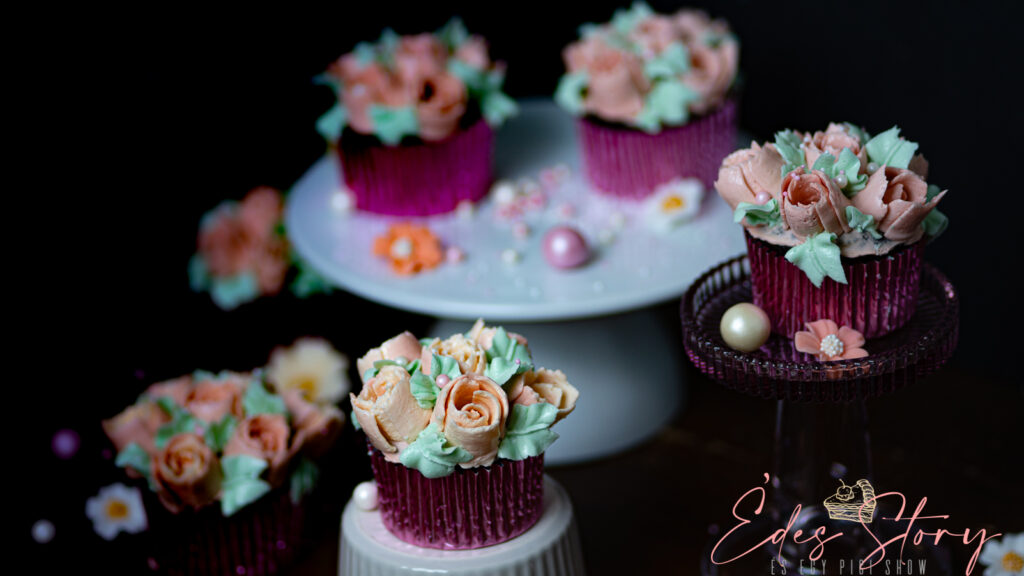 Orosz dekorcsővel készített vajkrém virág