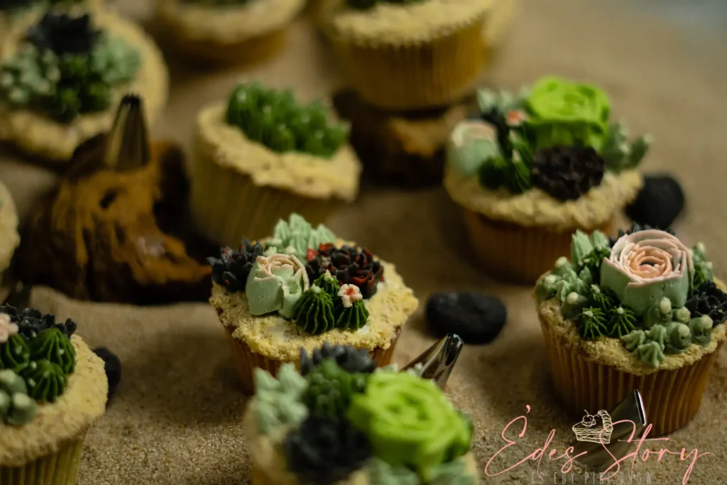 Vajkrém kaktuszokhoz és pozsgásokhoz csőválasztás és színezési segítség