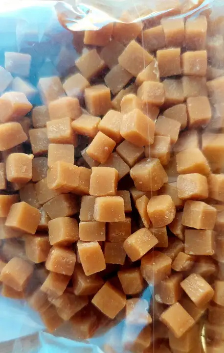 NIC Mini karamell kockák 100g