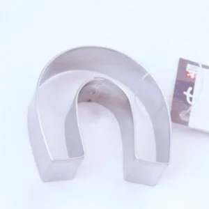 Rozsdamentes kiszúró - Patkó 46mmx45mm