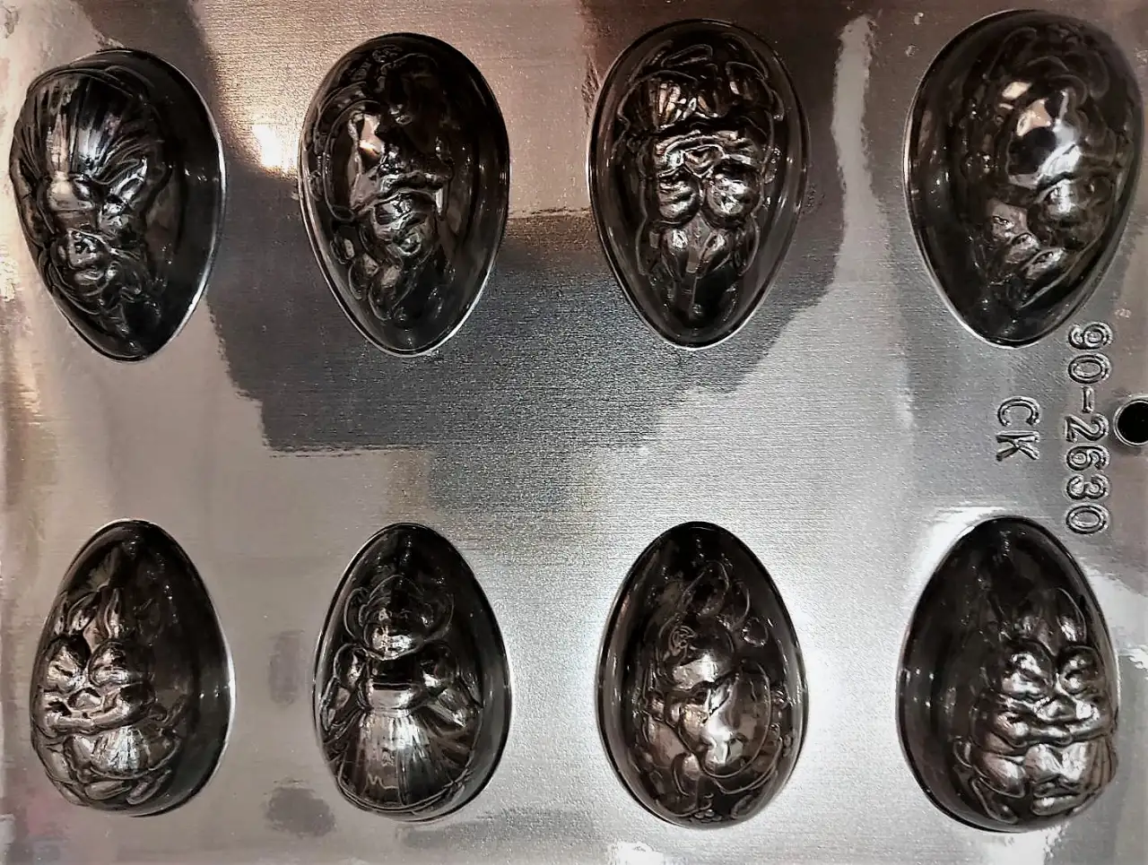 Csoki forma - Díszes tojás