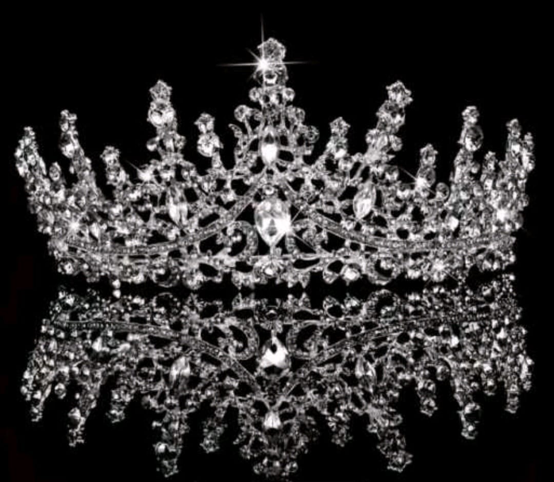 Korona dísz - ezüst köves